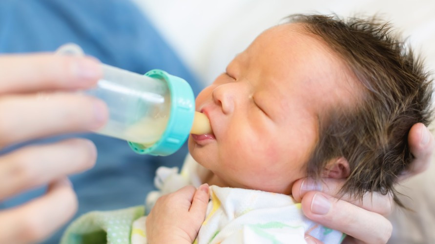 Cara Merawat Bayi Prematur di Rumah yang Benar